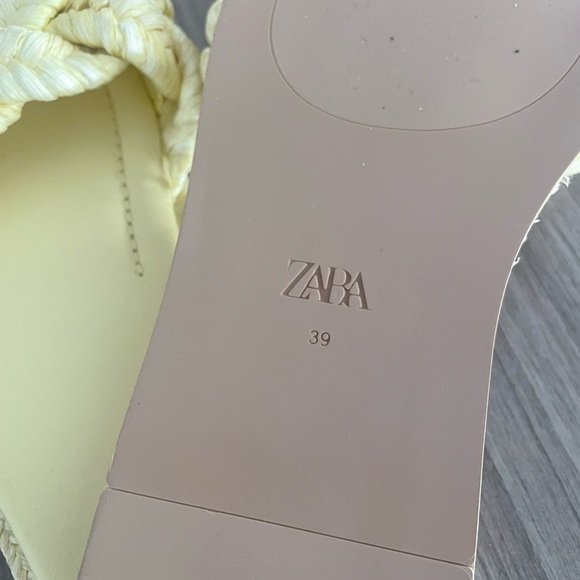 Zara Sandals - Picture 4 of 4